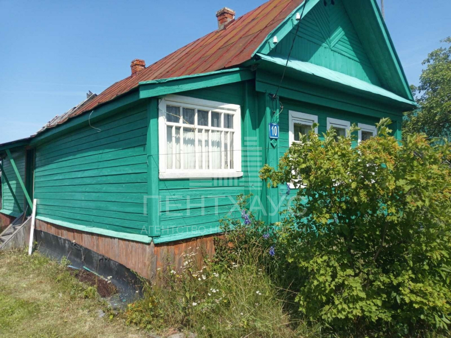 Болотский п., Новая ул., 10, дом деревянный с участком 14.86 сотка на продажу